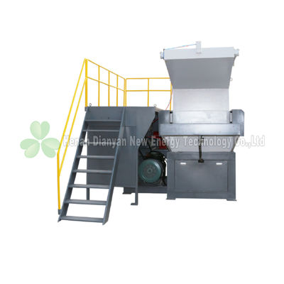 China Industrial Single Shaft Plastic Shredder , Plastic Drum Shredder Machine 300-500kg/H supplier
