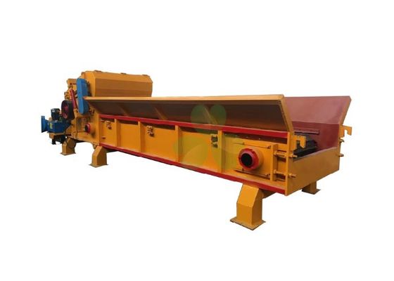 China Horizontal Waste Wood Crusher Machine 950r / Min Speed Highly Automaton supplier