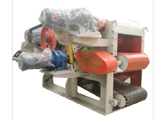 China Heavy Duty Mobile Veneer Wood Crusher Machine 1400*12000mm Discharge Conveying supplier